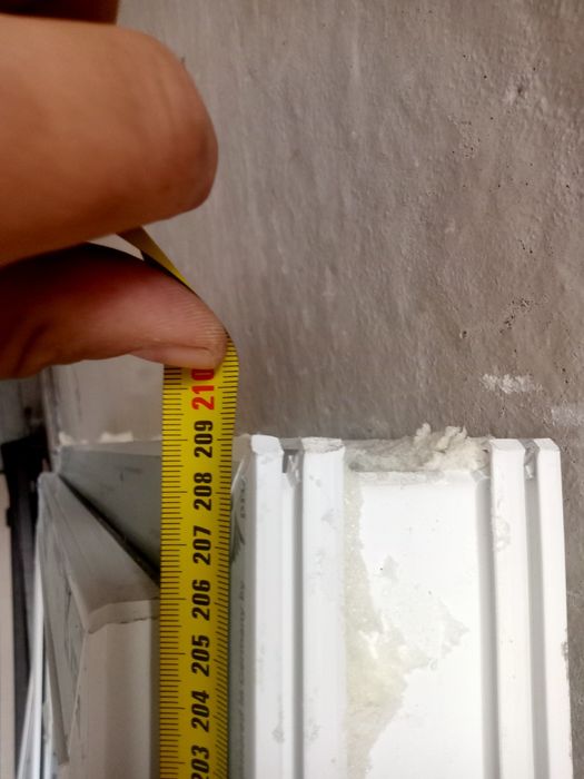 Дверь металопластикова