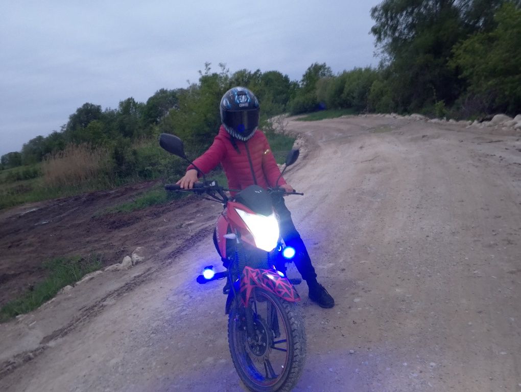 Продам ліфан сітіер 200 срочно!!