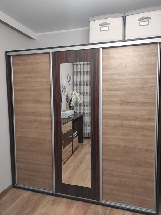 Szafa , zestaw w bardzo dobrym stanie