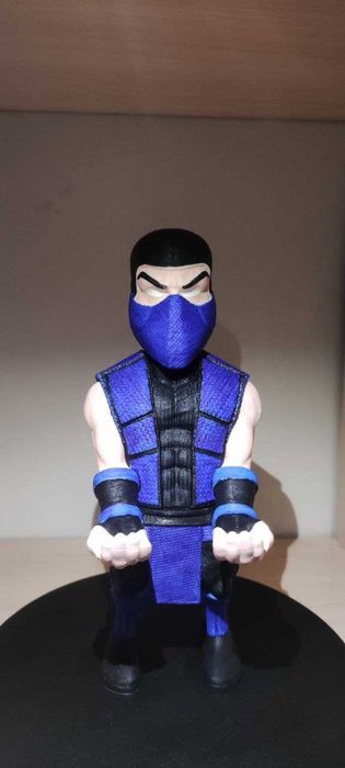 Тримач для геймпадів PlayStation та Xbox у стилі Саб-Зіро