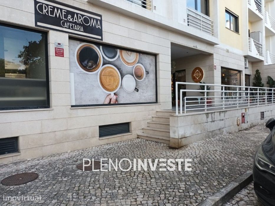 Vende-se Café totalmente equipado e mobilado em Alcabideche