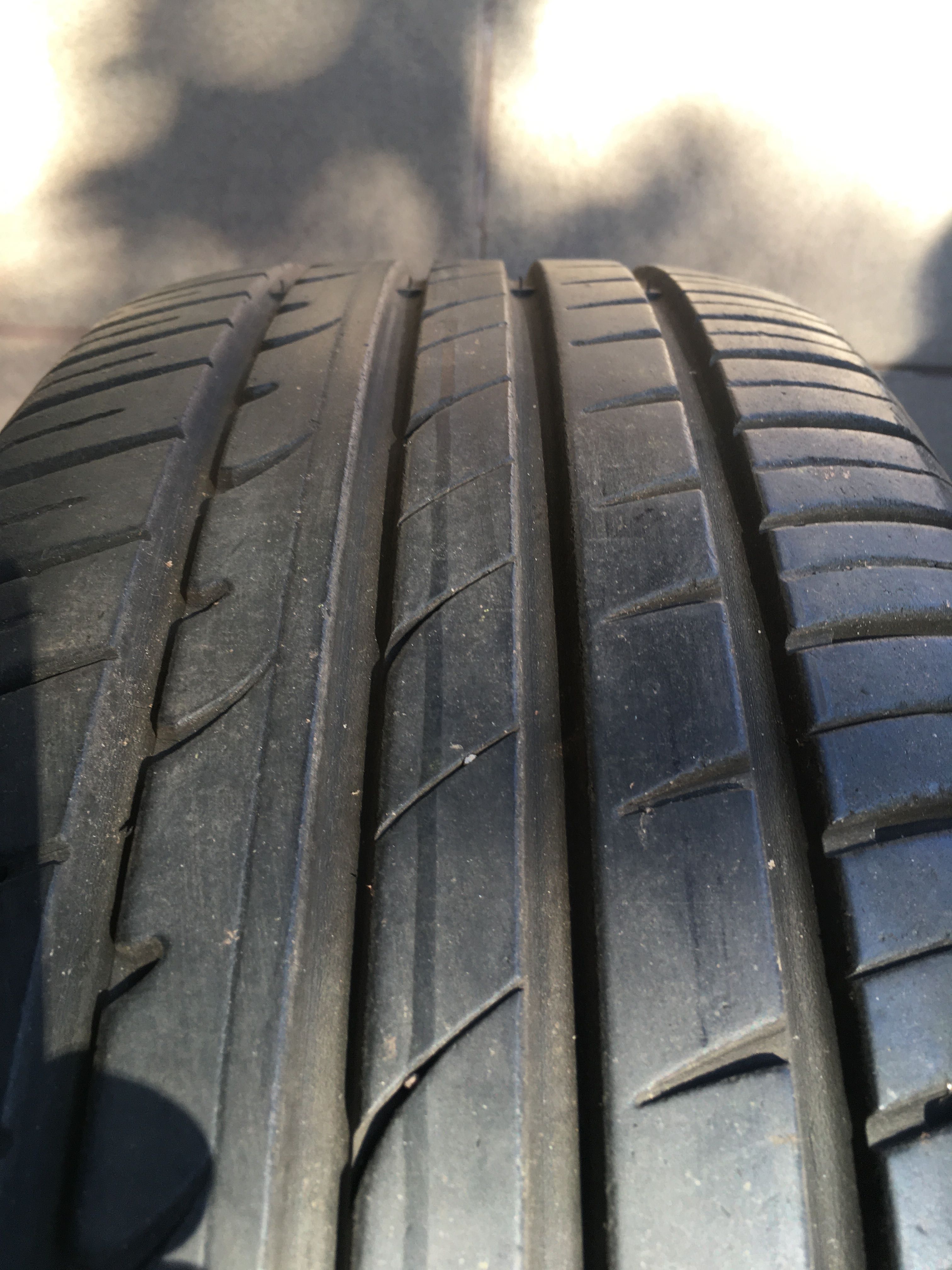 Hankook ventus prime2 225/60 R17 K115 DOT 0718 6.4mm naprawiana