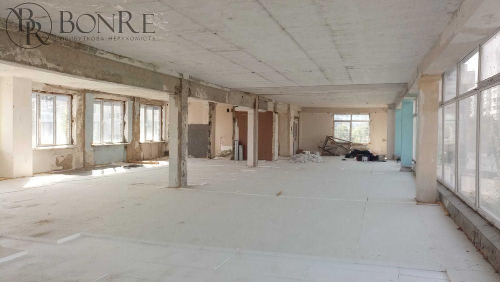 Оренда, Торгове, Фасад , Йорданська, 500 м2.