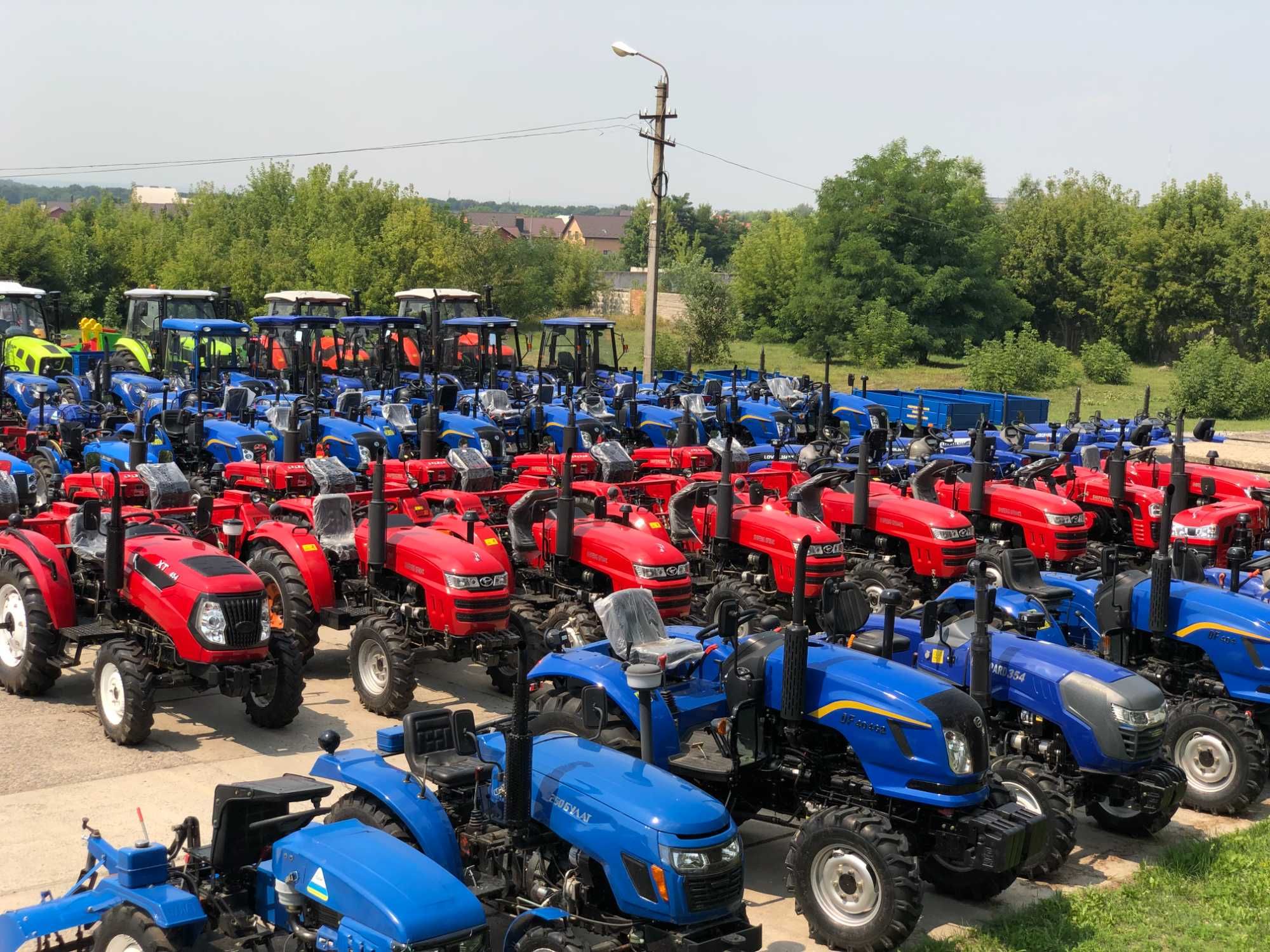 Трактор Соліс 50 Solis, 50к.с. від компанії YANMAR, також є з кабіною.