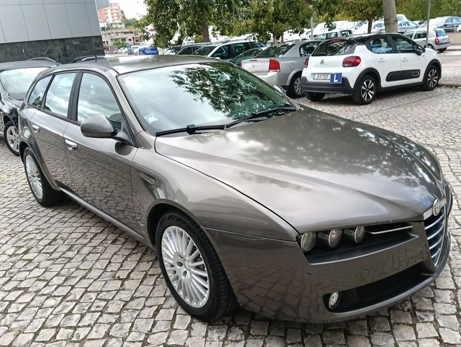 Alfa Romeo 159 Sportwagon 1.9 JTDm 16V Sportiva