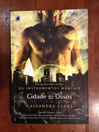 Cassandra Clare - Cidades dos ossos