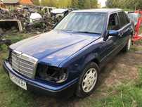 Разборка Мерседес W124 E300 капот дверь бампер салон стекло двигатель