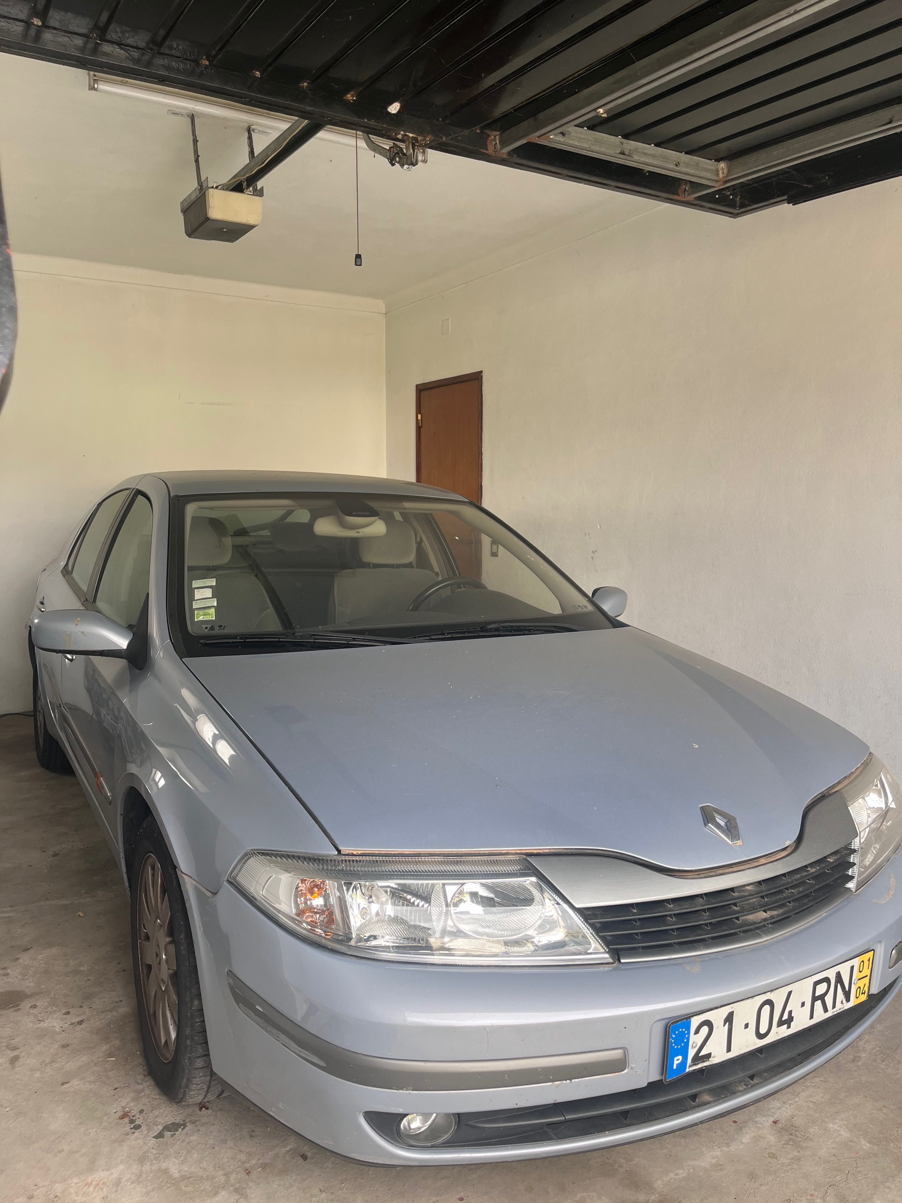 Carro Renault Laguna