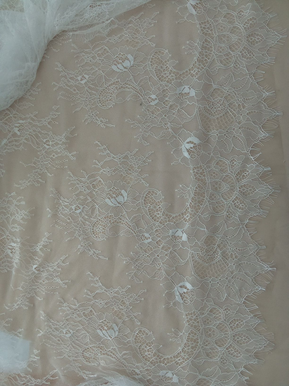 Мереживо шантільї 1.5*3м