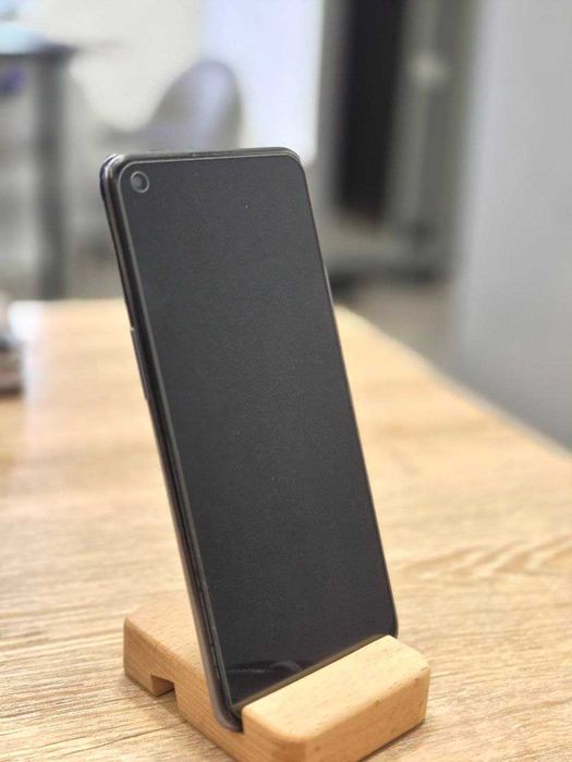 Продам смартфон OnePlus Nord 2T 5G 128gb