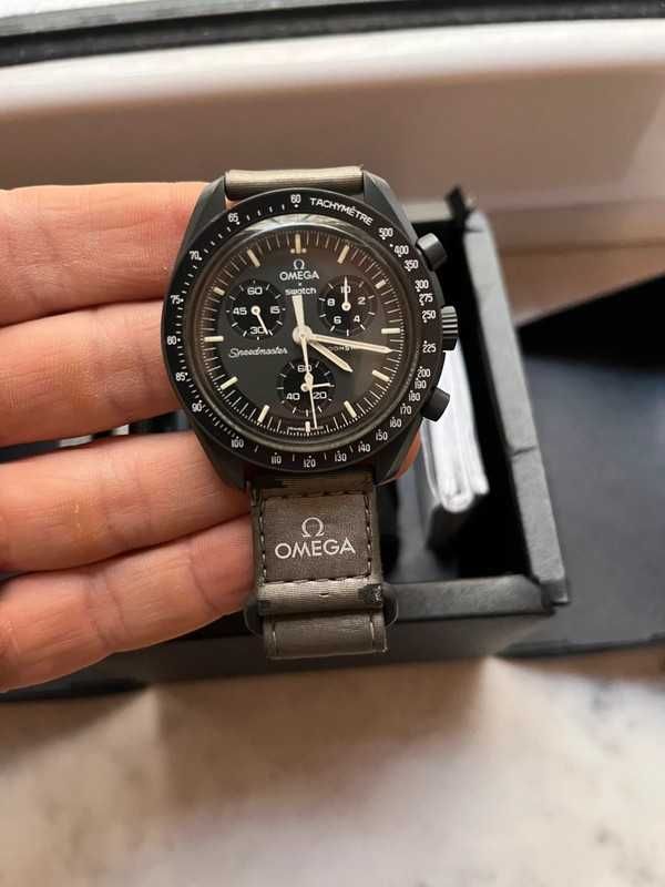 Omega x Swatch SO33A100 Mercury Mission - Nowość 2023 w Niskiej Cenie!