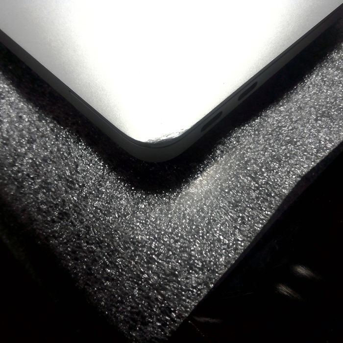 MacBook Air 2020 M1 custom 16/256 недоліки