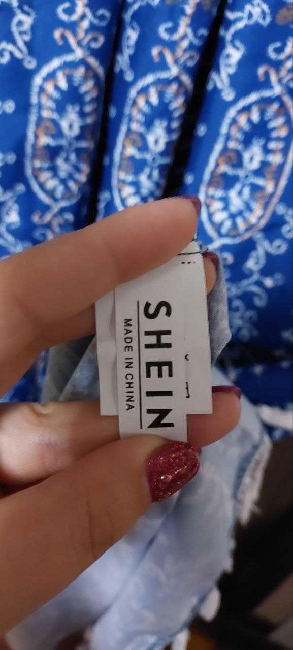 Платье синее с мелким рисунком SHEIN