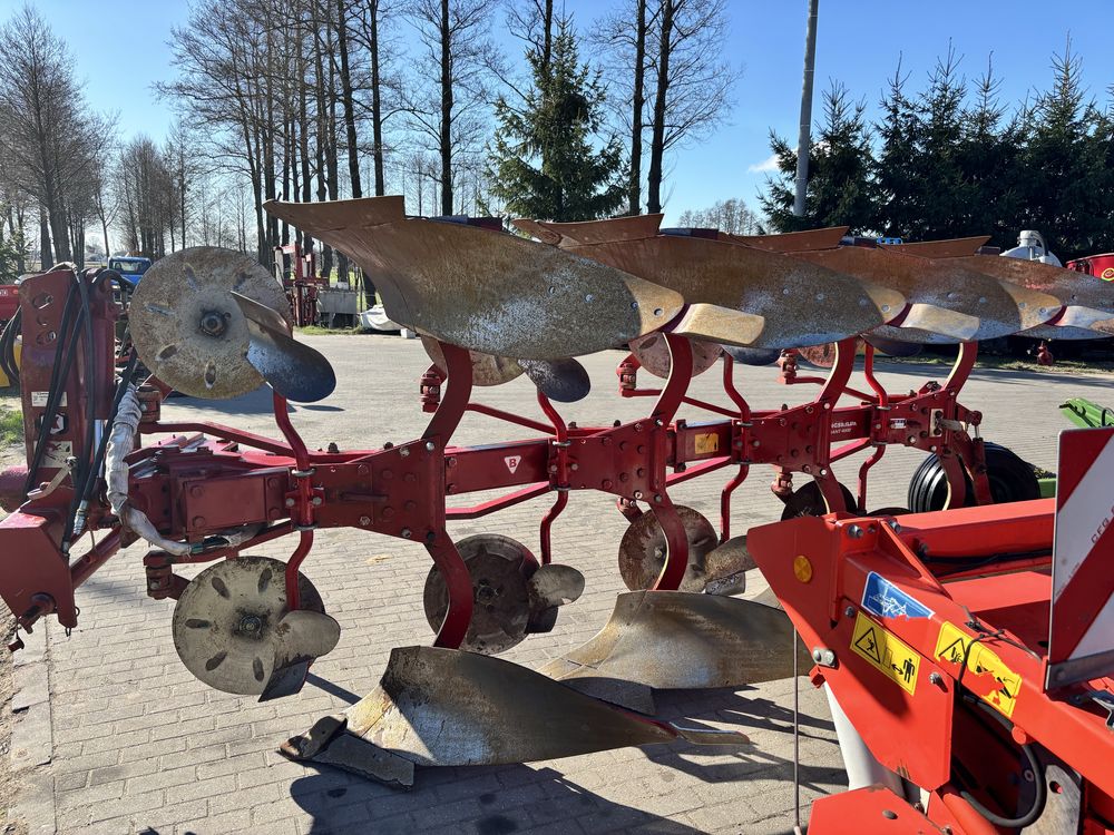 Pług 4 skibowy obrotowy Kongskilde Variant 4000 kroje Overum Kuhn