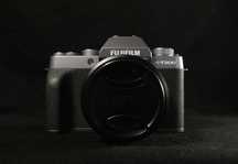 Aparat FUJIFILM X-T200 + Obiektyw XC 15-45 mm f/3.5-5.6 OSI PZ