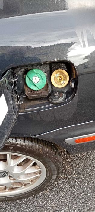 Volvo S40 T4 turbo (200cv) 97 a gpl e com ar condicionado