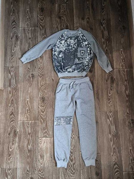 Спортивний костюм для дівчинки 8-10 р., 140-146 р.