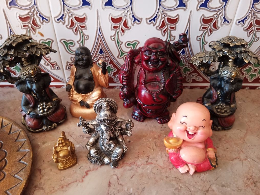 Budas, figuras .