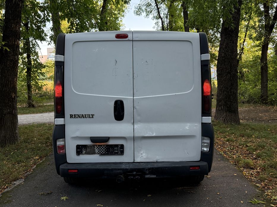 Продам  Renault Trafic 1.9 D Long