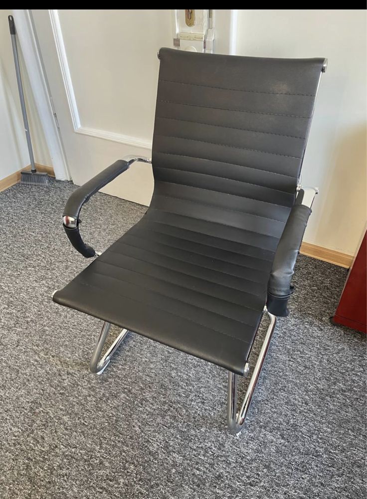 Nowe, czarny krzesło biurowe, - 50% ceny, ostatnie sztuki!