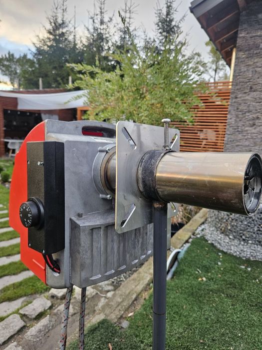 Palnik na olej przeрaсowanу