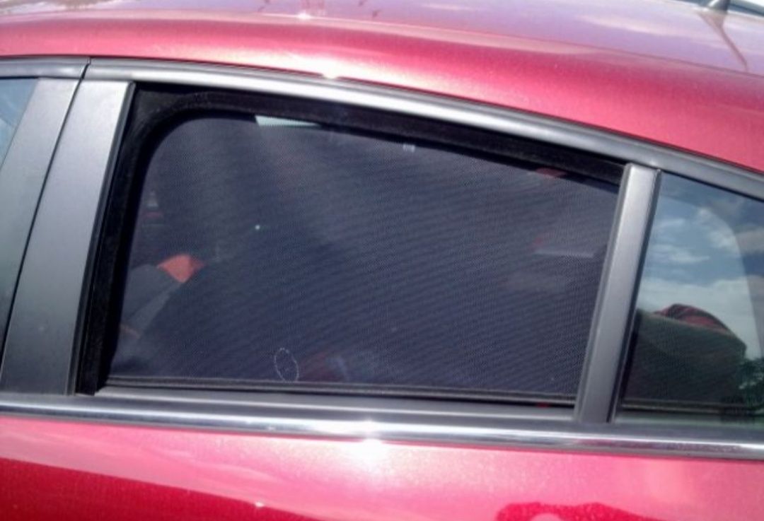 Zasłonki okien tylnych Fiat Bravo 2
