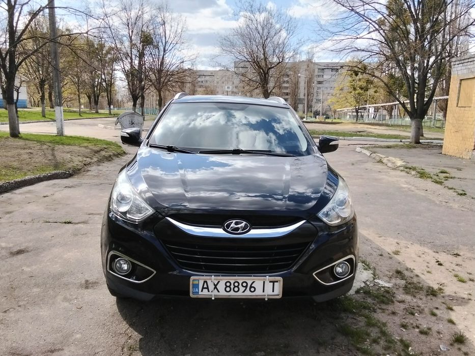 Продам Hyundai ix35 -2012