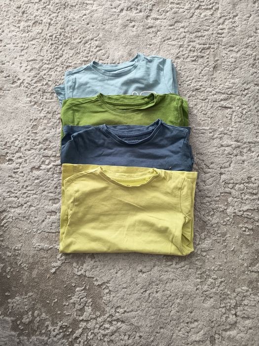 Величезний пакет одягу для хлопчика в садок