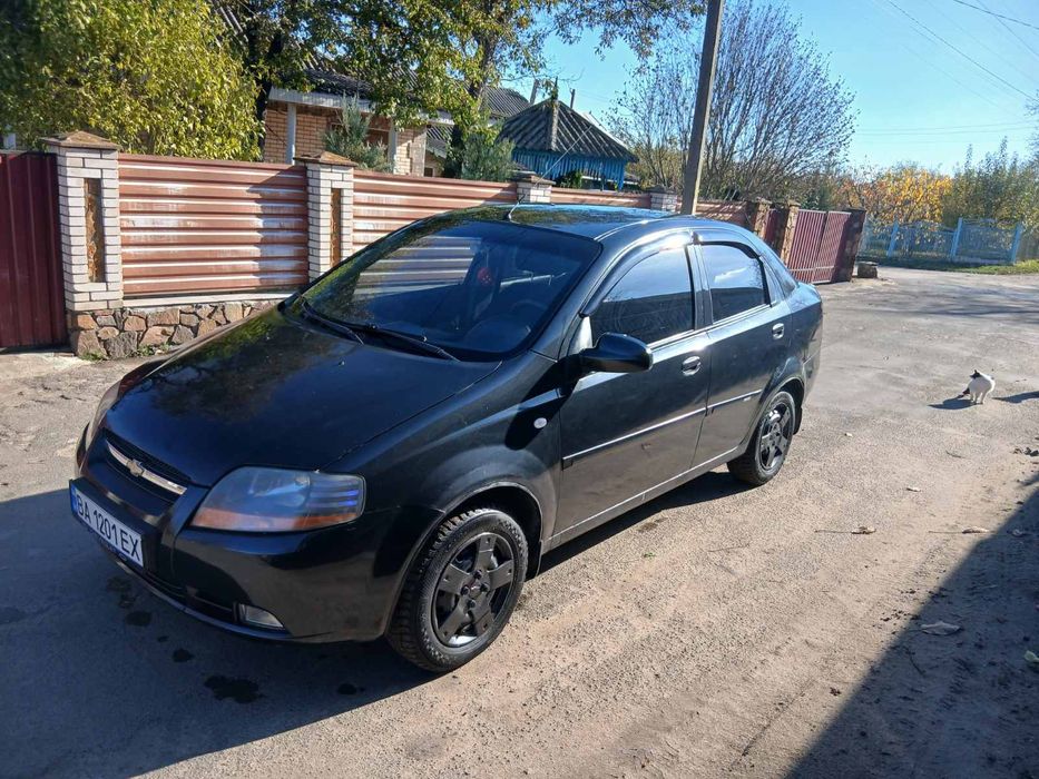 Продам свій автомобіль Chevrolet Aveo 2006