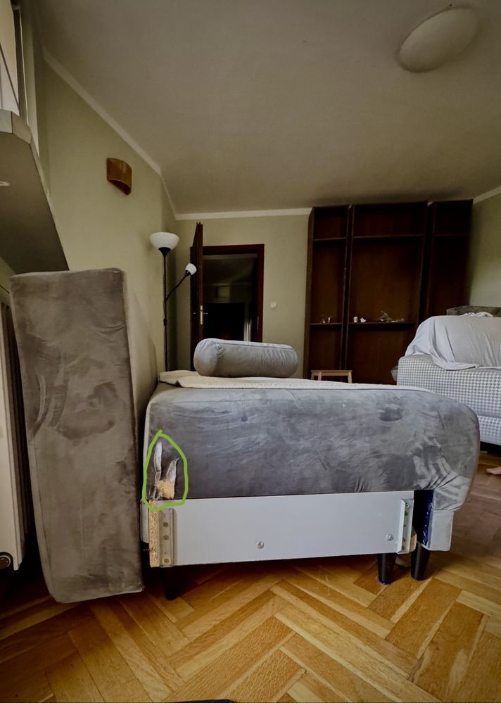 Rozkładana Sofa 3-osobowa z pufą – robiona na zamówienie