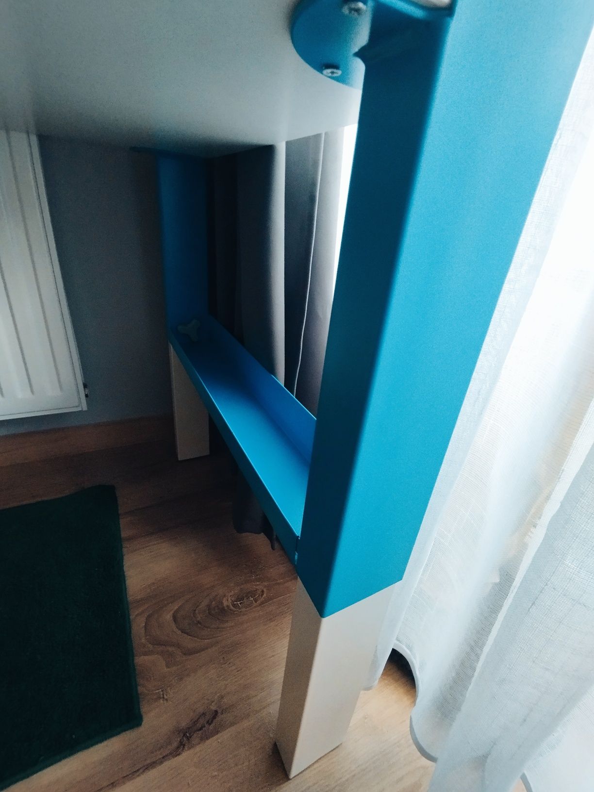 Biurko IKEA Pahl z nadstawką i z regulacją wysokości.  Od ręki..