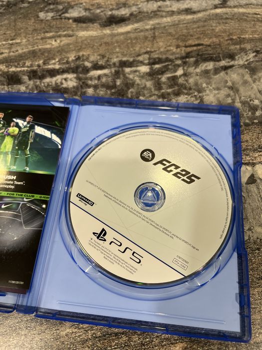 FC25 для PS5 гра