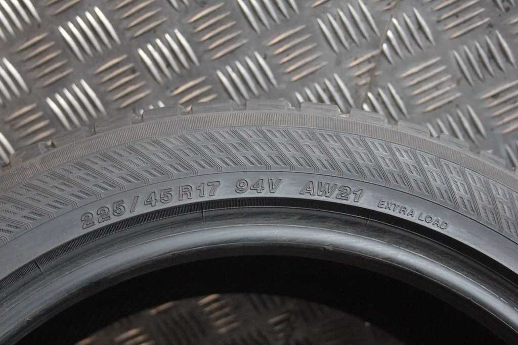 225/45/17 Yokohama BluEarth-4S AW21 225/45 R17 94V XL