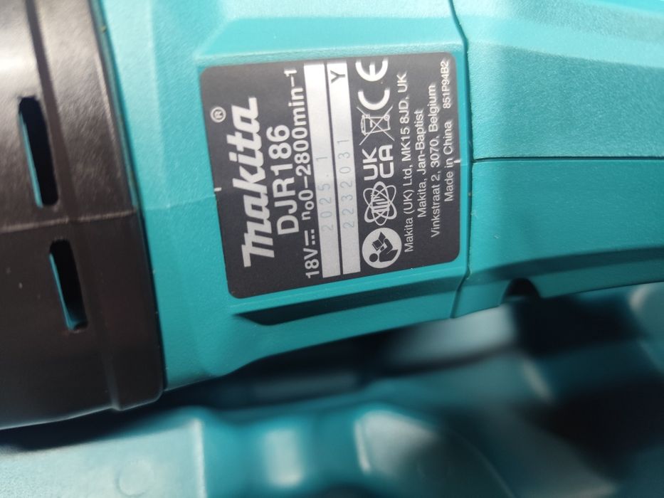 Makita DJR 186 акумуляторна шабельна пилка Макіта оригінал