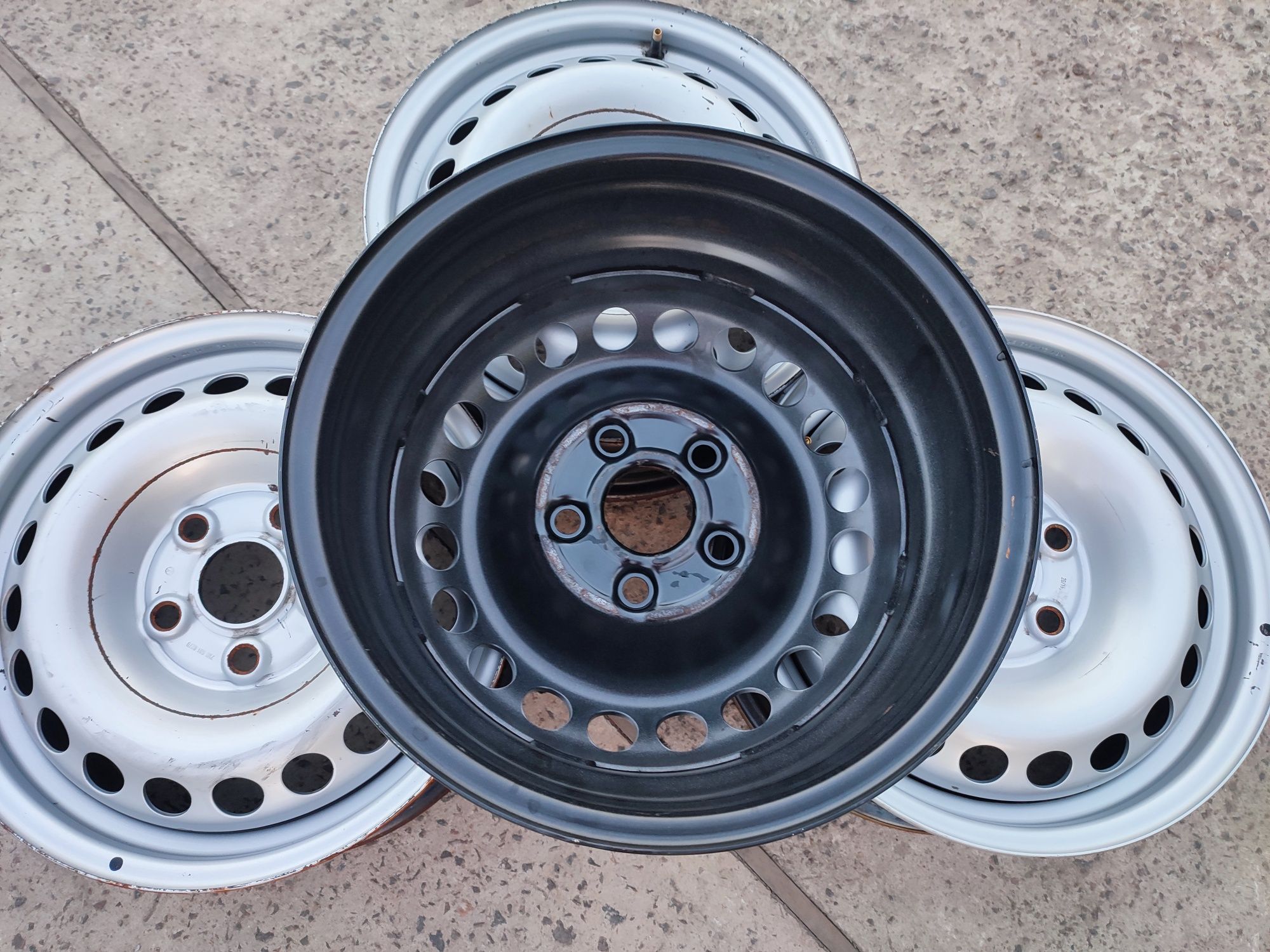 Диски 5/120 R16 VW T5 T6