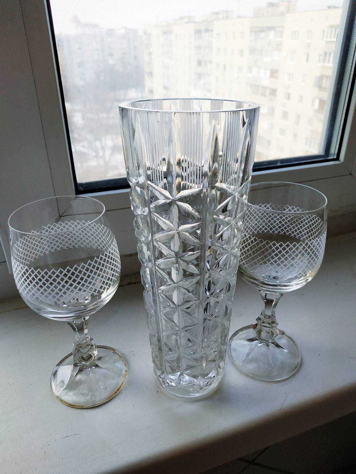 бокали,  цукерниця 1987 рік , чайник,