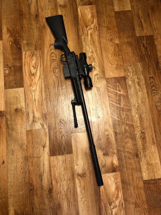 Снайперська гвинтівка 95 см,сошки,лазер,дуже міцна!