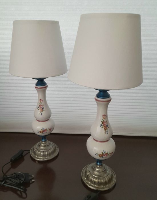 Par de candeeiros de mesa vintage.