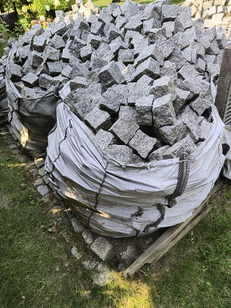 Kostka granitowa strzegomska