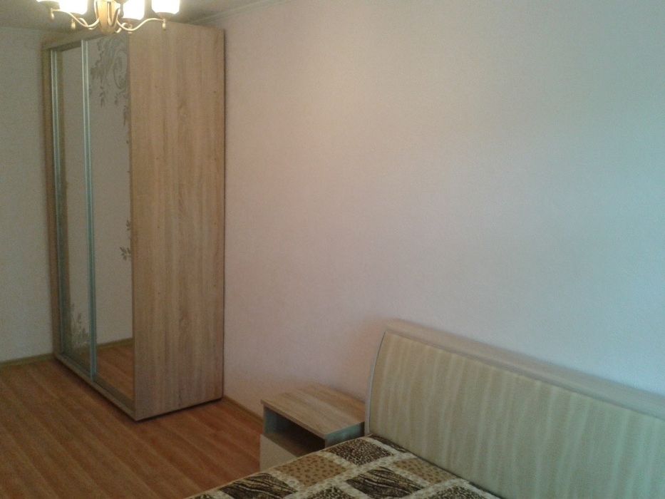 Сдам 2х квартиру на Парковой до лета!