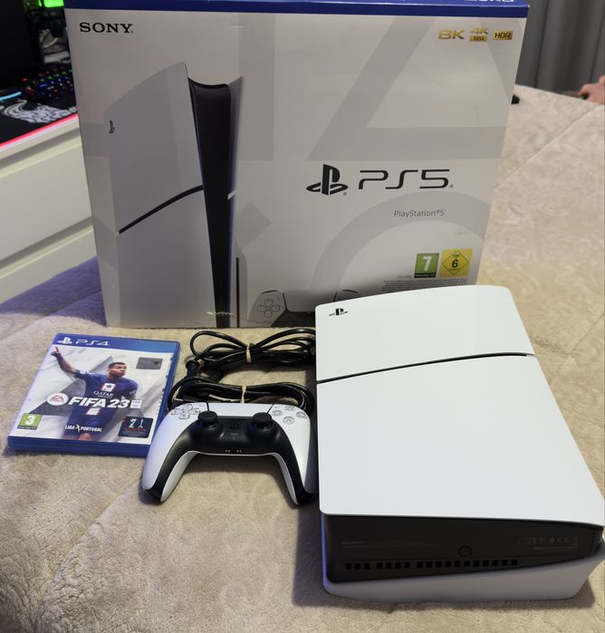 Playstation 5 slim 1TB