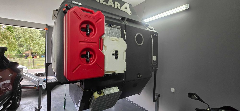 Azar4 kapsuła mobilna pickup camper   FV