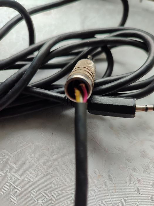 Шнур и штекер/ адаптер/ патч двойной для электрогитары