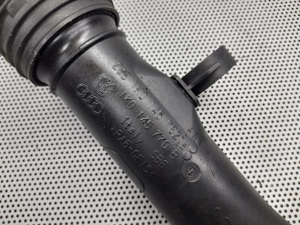 Tubo do intercooler VOLKSWAGEN Touran (1T)