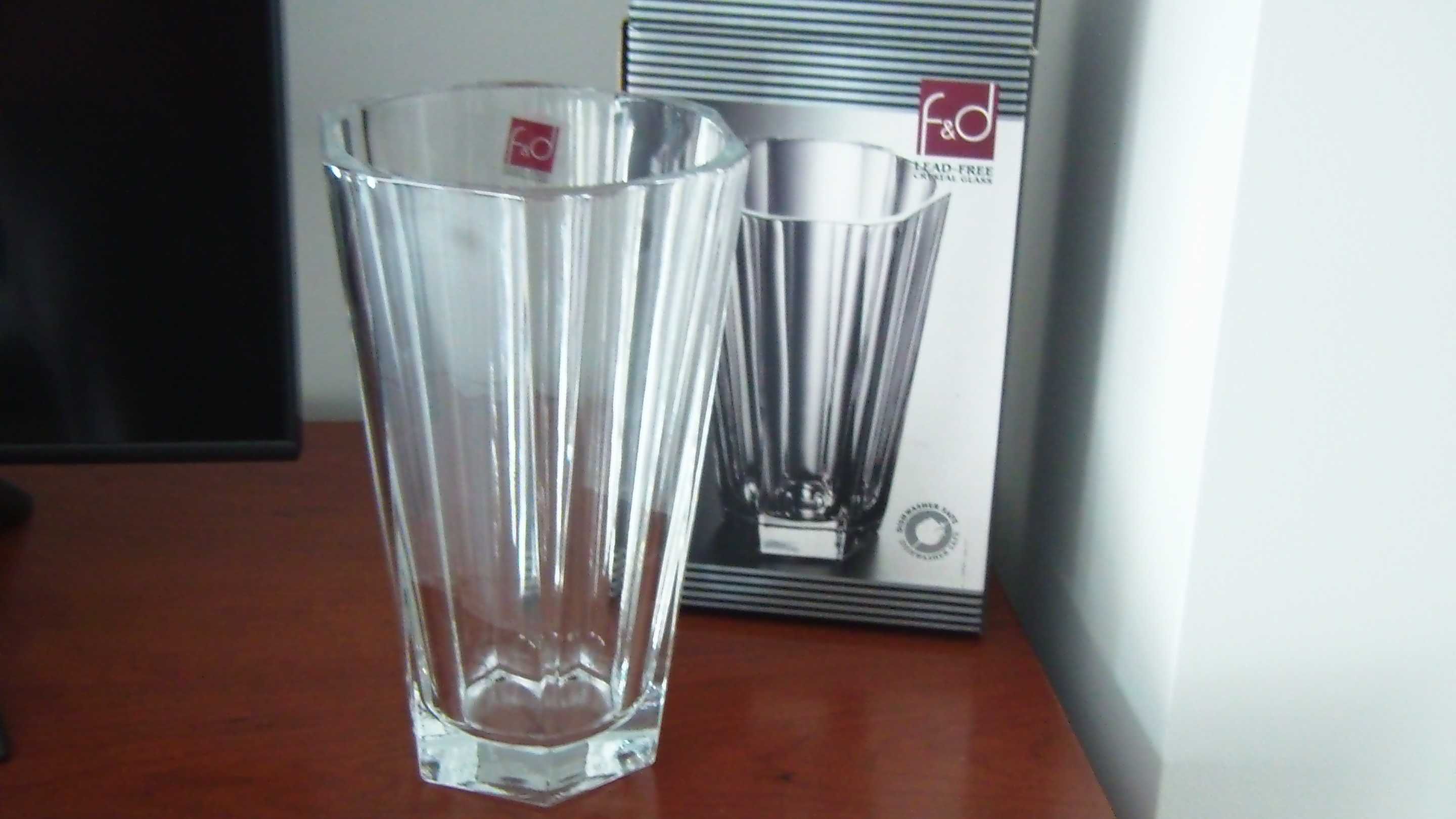 Jarra de cristal /Lead-Free Crystal Vase 25 cm NOVA
