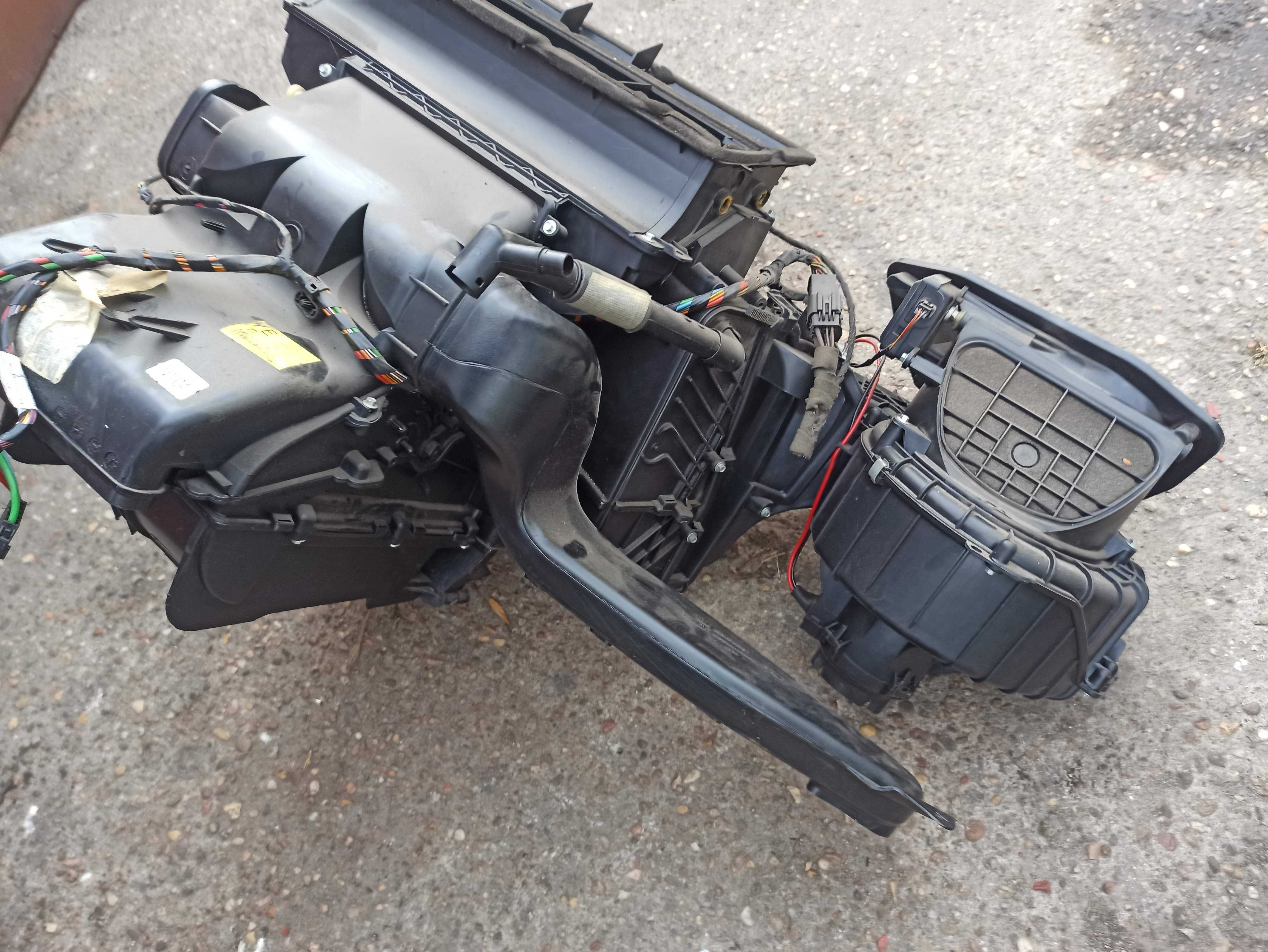 Nagrzewnica kpl Opel Astra H 04-12.r EUROPA HB KOMBI