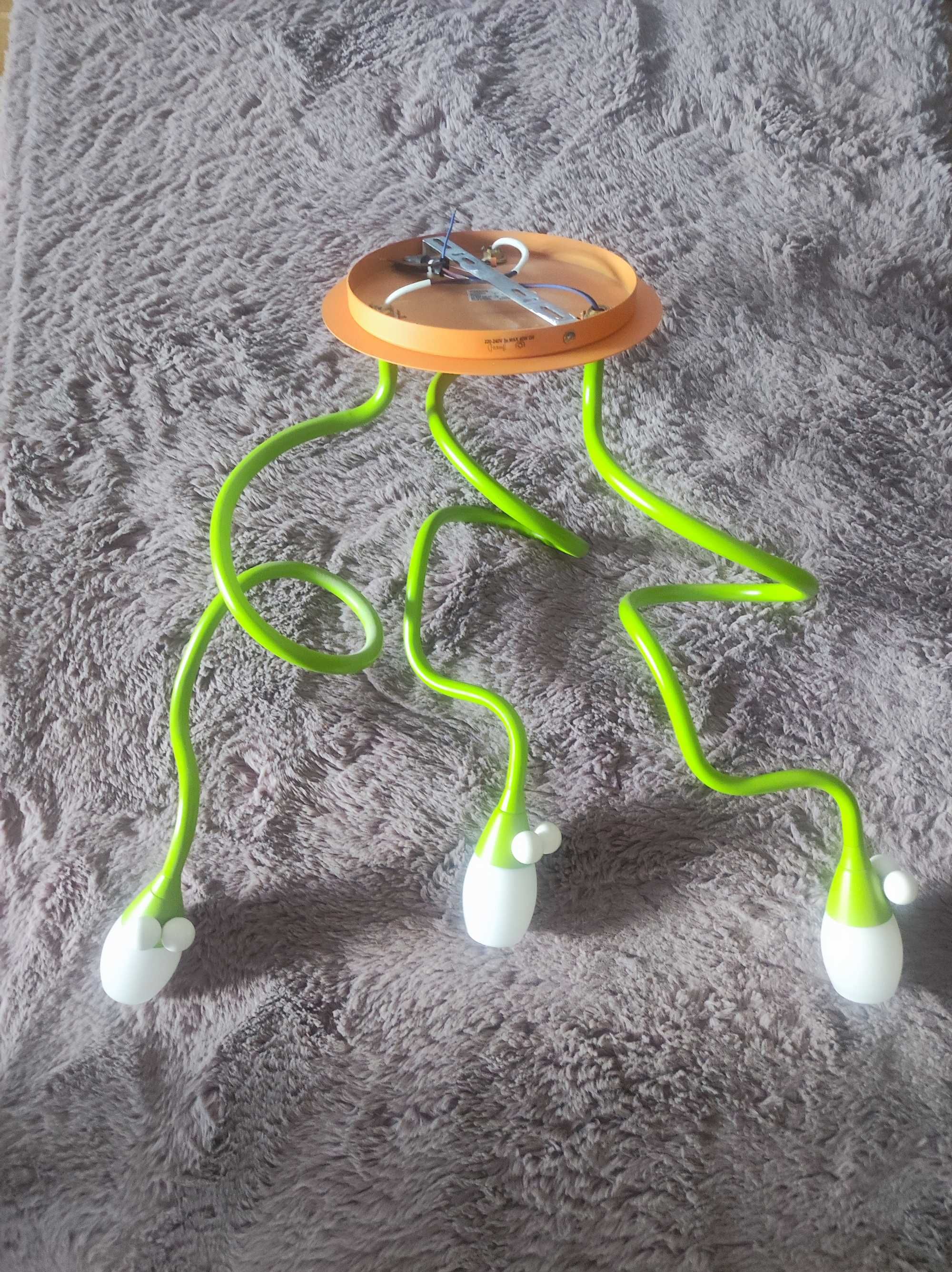 Lampa wisząca do pokoju dziecięcego