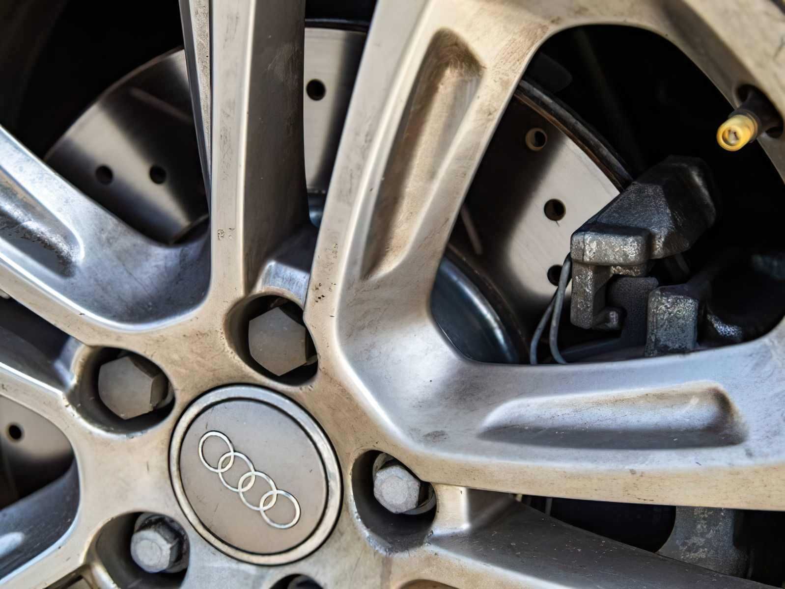 2017 Audi Q3 2.0T quattro Premium Plus
