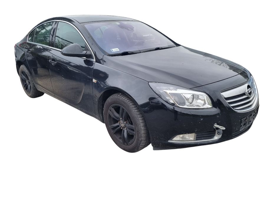 Części Opel Insignia A 2.0 CDTi 160KM  Kolor Z22C Lusterko
