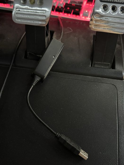 Kierownica Logitech g29 + pedały Thrustmaster T3PA